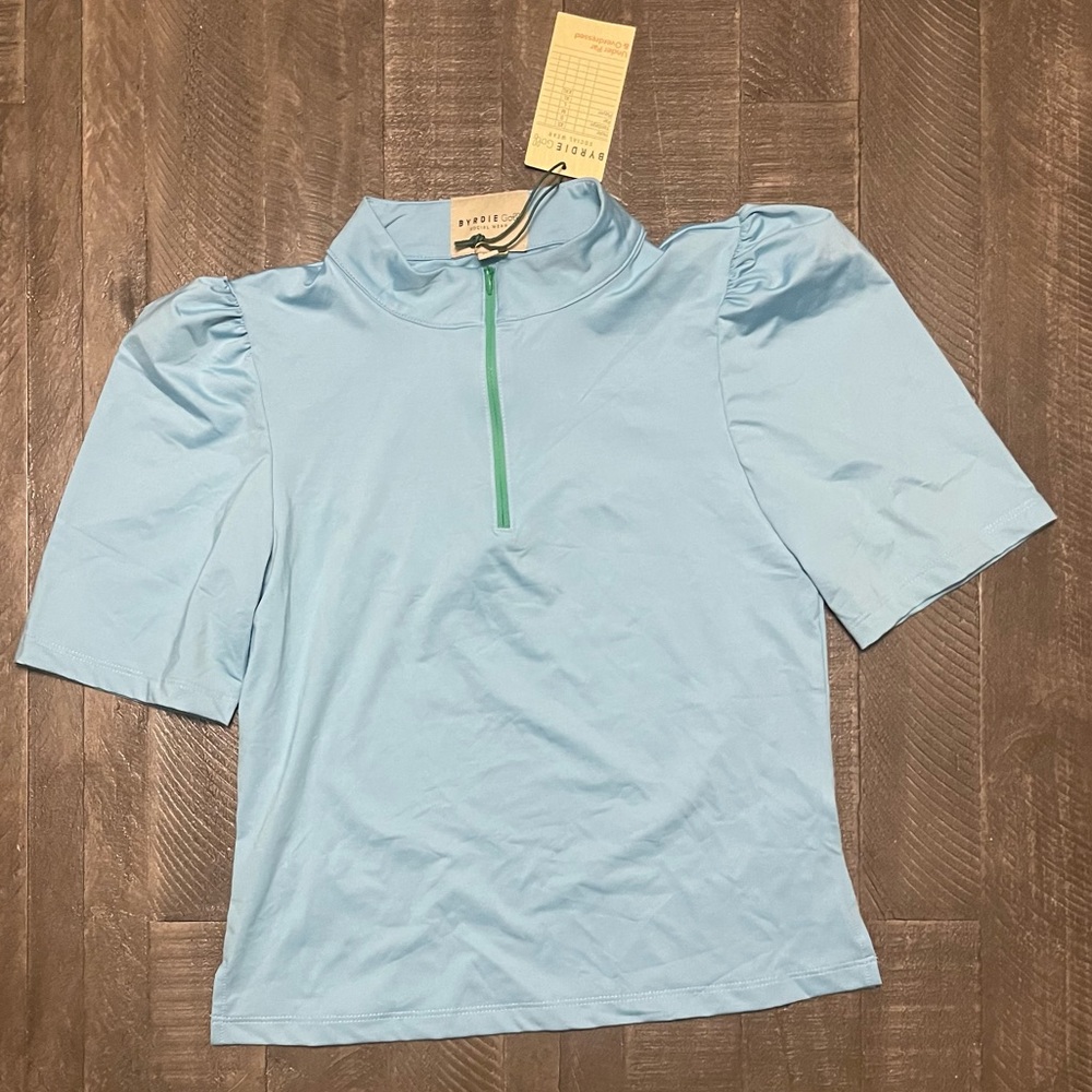- Byrdie Social Wear Short Sleeve Fairway Top